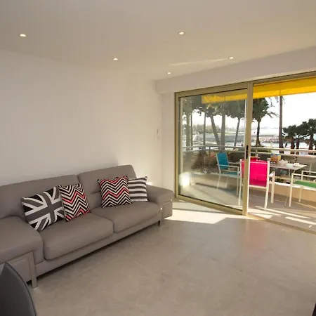 Johnny Апартаменты Канны